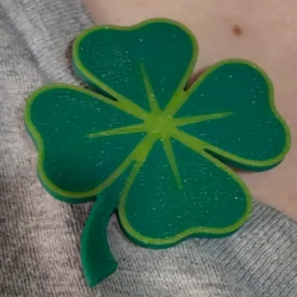 Shamrock CLOVER CLIP