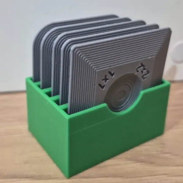 CornerMaster: Silicone & Putty Spreading Tool