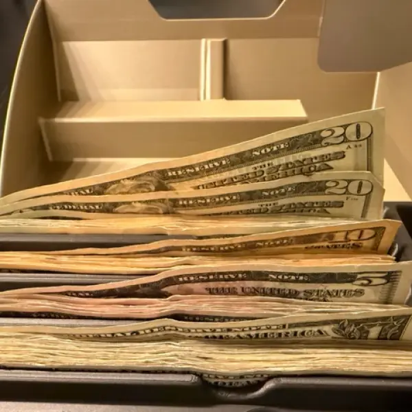 Velocity Cash & Change Organizer – Compact 3D-Printed US Currency Box